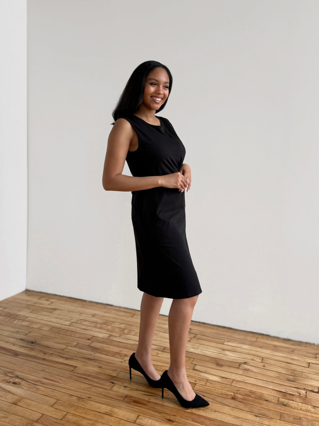 SOL dress in Black