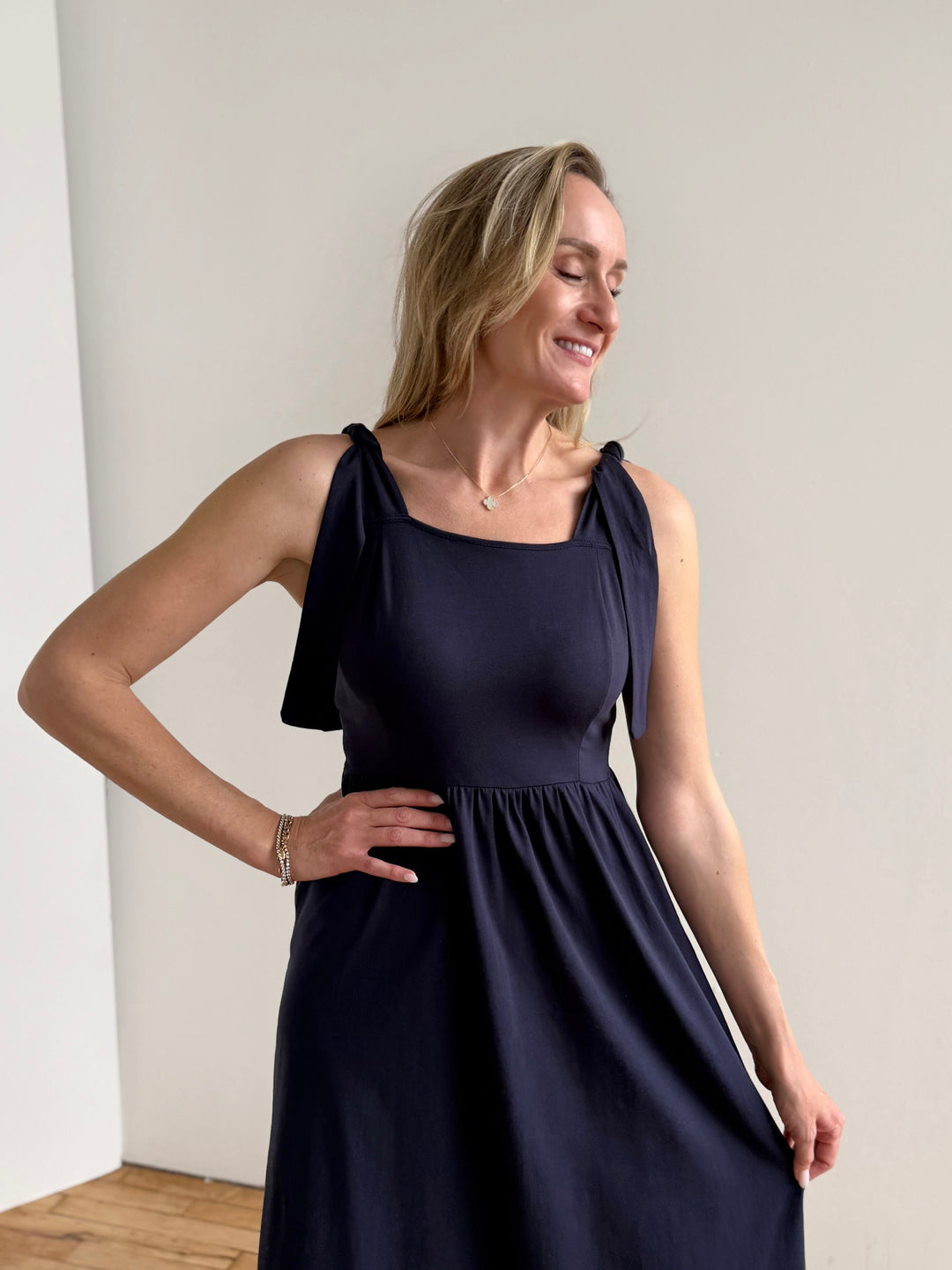 VERONA dress in Navy