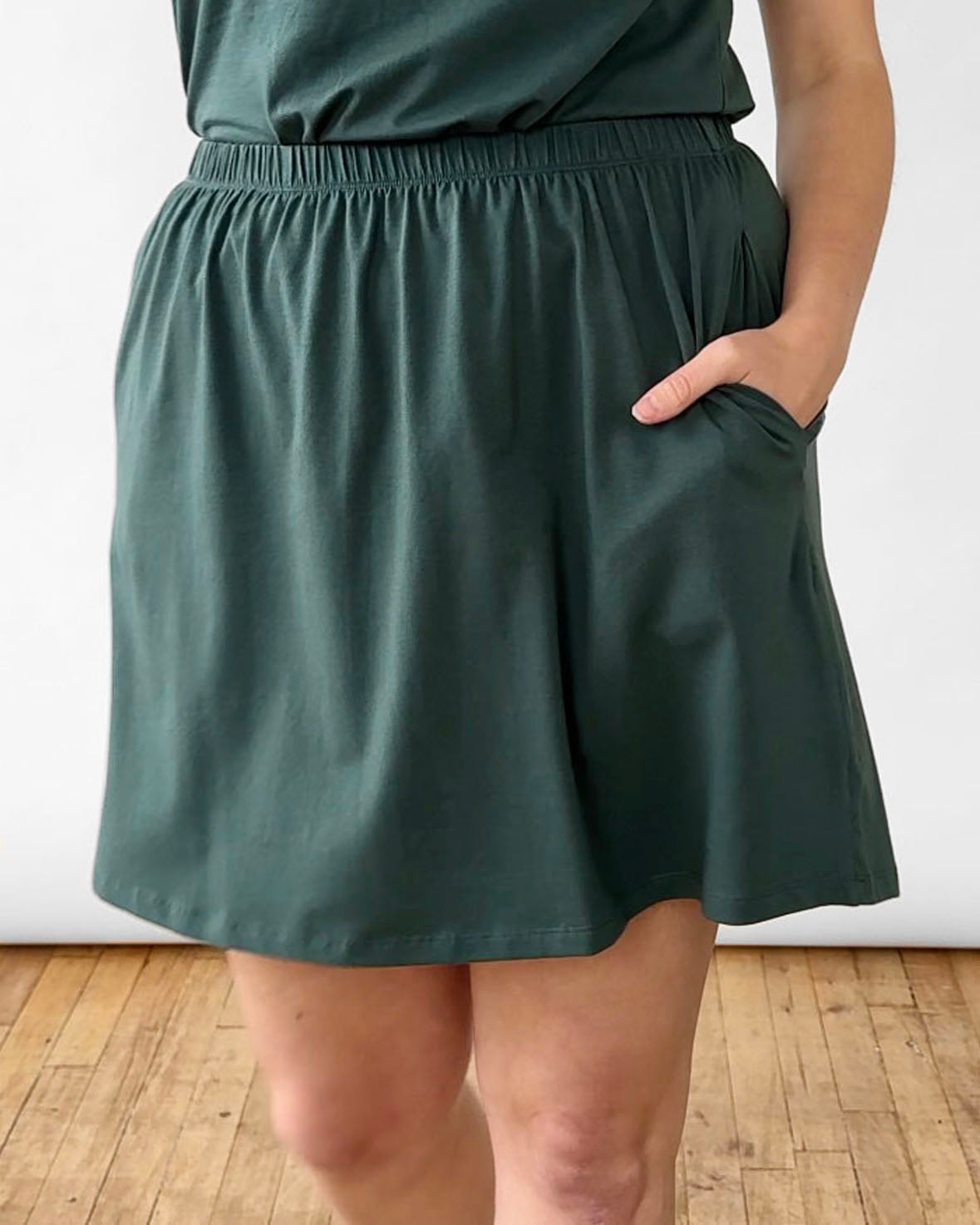 ELISE skirt in Hunter Green