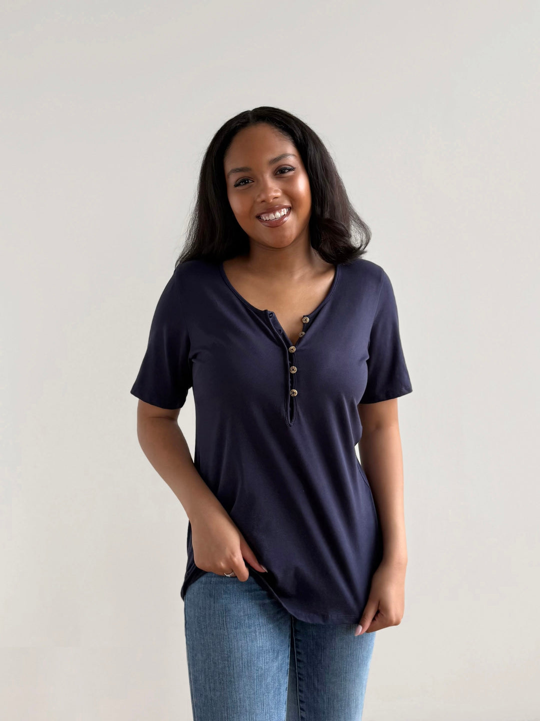 ROSA tee in Navy
