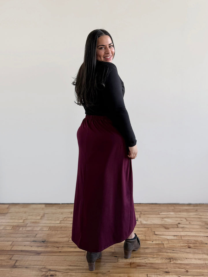 AMARA skirt in Merlot