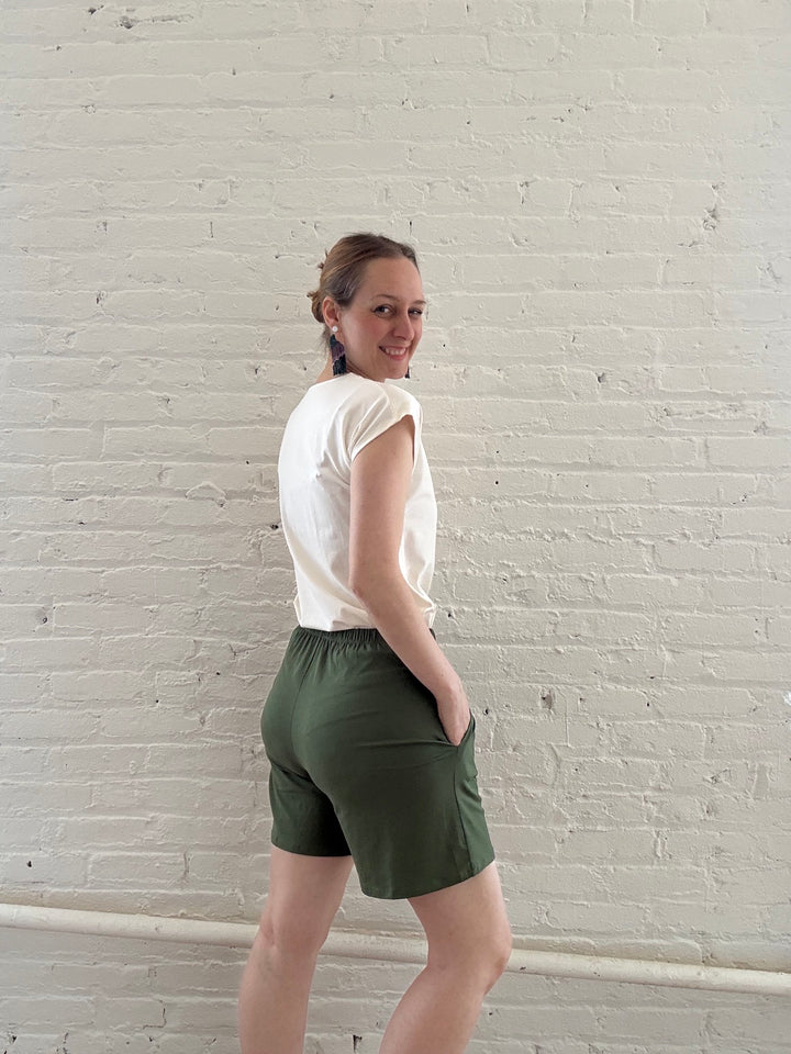 Size Mismatch | ANDRI jersey shorts: <br/>Medium waist + Small hip