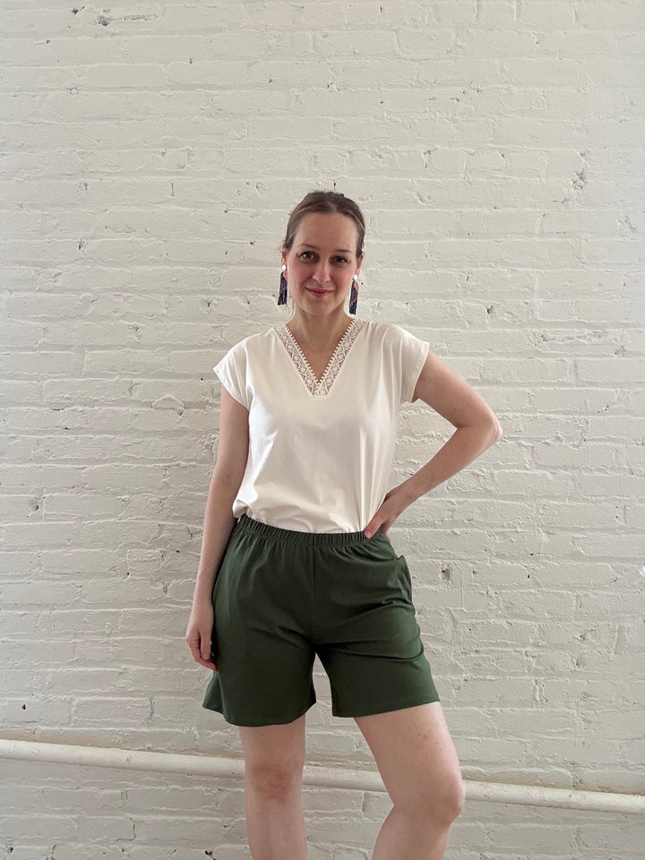 Size Mismatch | ANDRI jersey shorts: <br/>Medium waist + Small hip
