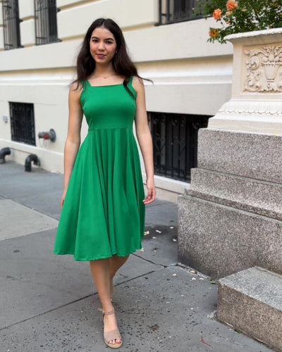 LAVANDE dress in Leaf Green