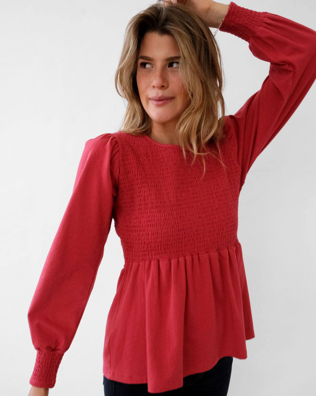 LYRIC top in Red