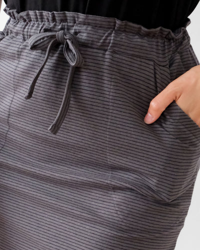 QUINN stripe skirt in Charcoal