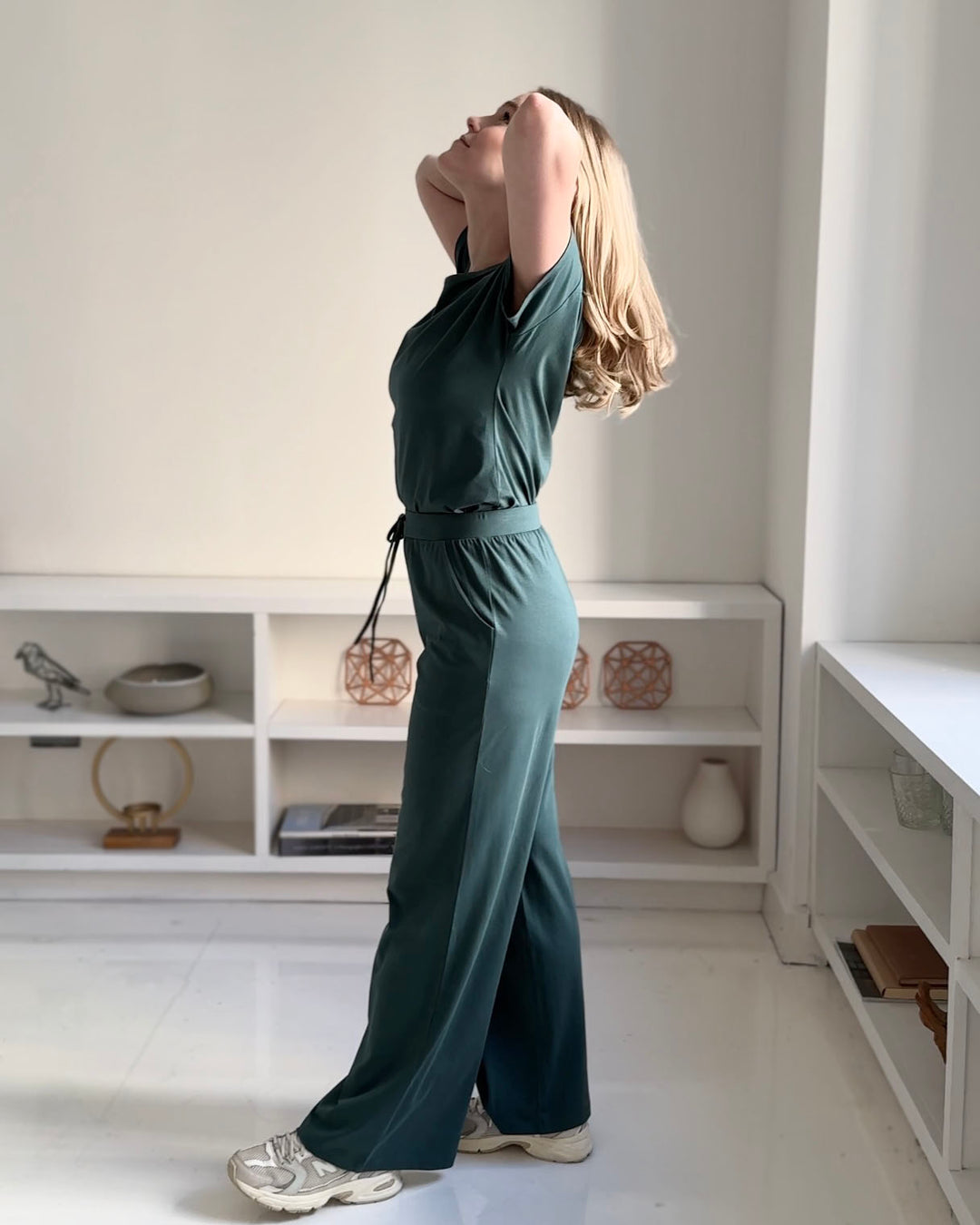 STROLL high-rise pants in Hunter Green Elegantees STROLL high-rise pants in Hunter Green Elegantees