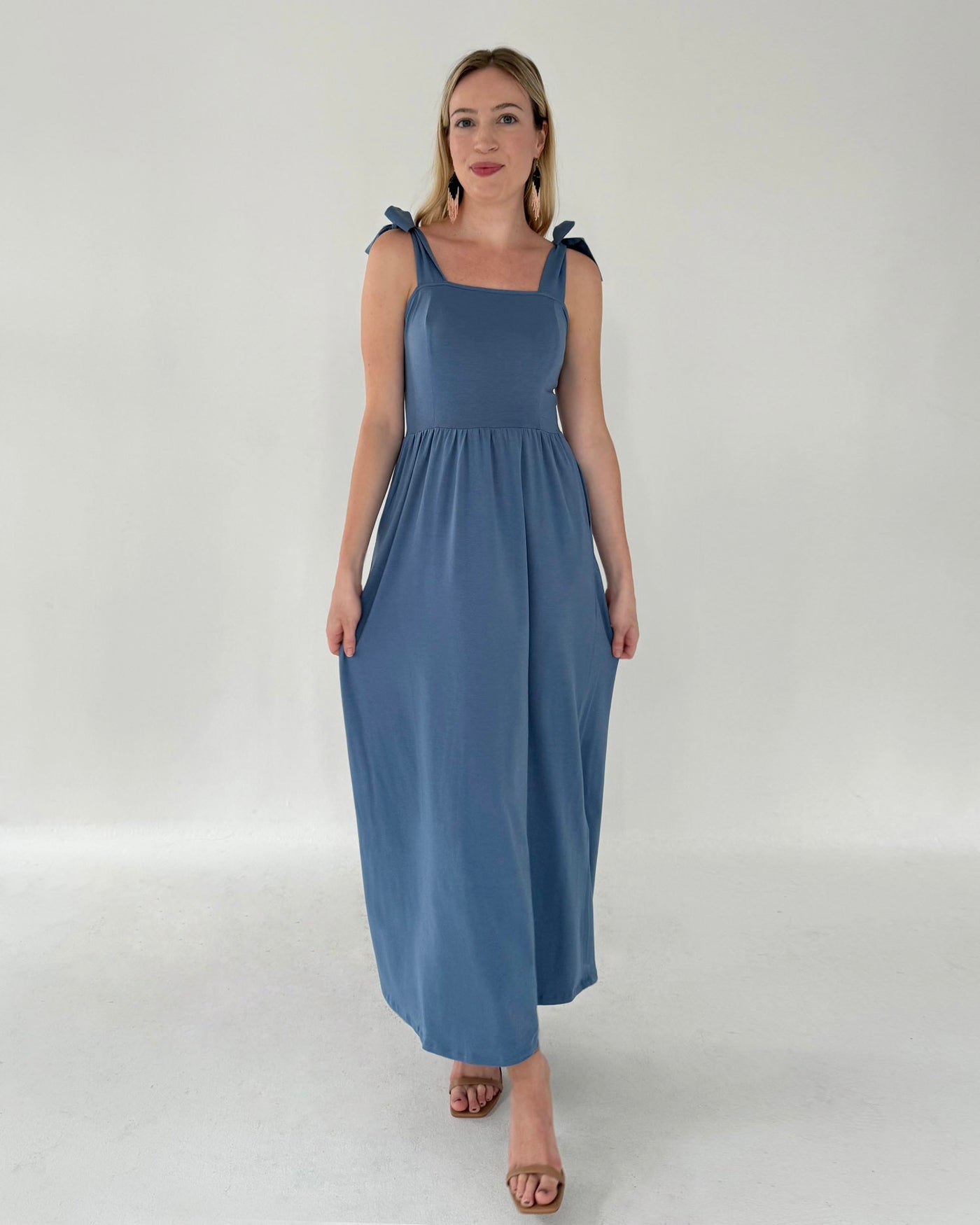 VERONA dress in Elemental Blue