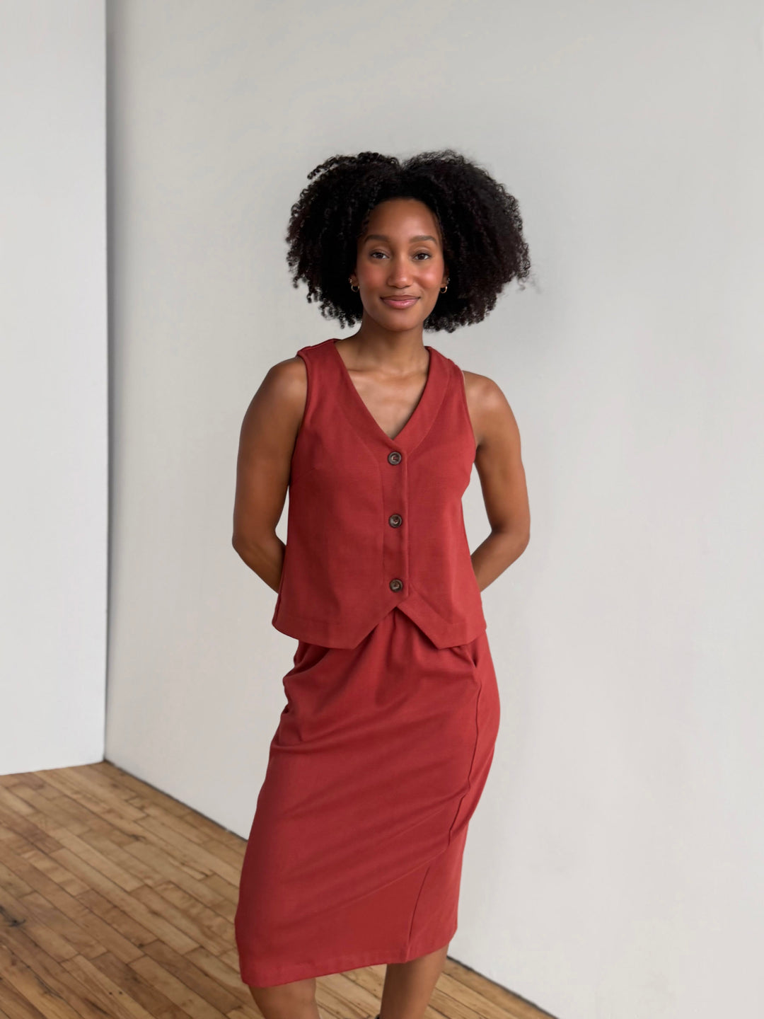DANIELLE heavy knit skirt in Gunmetal, Red Amber, Deep Sea