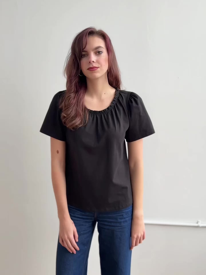 LARA tee in Black