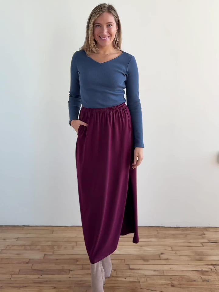 AMARA skirt in Merlot