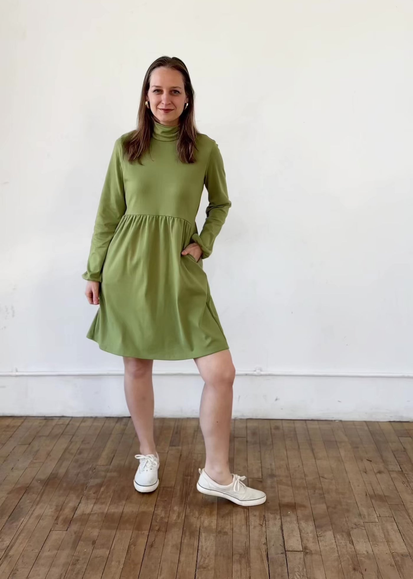 HELENE doubleknit dress in Grass Green