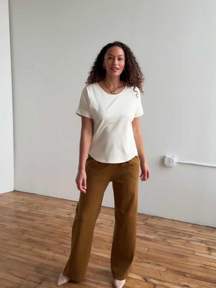CAELYN tee in Chalk