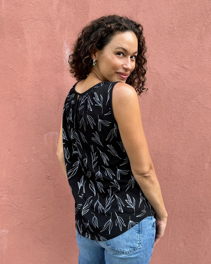 LAGUNA printed tank in Black/White