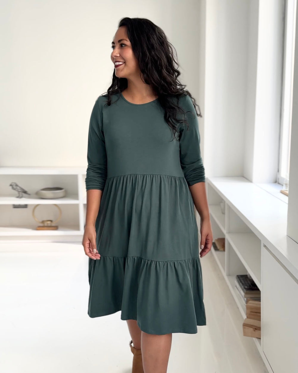 MAISIE dress in Hunter Green Elegantees MAISIE dress in Hunter Green Elegantees