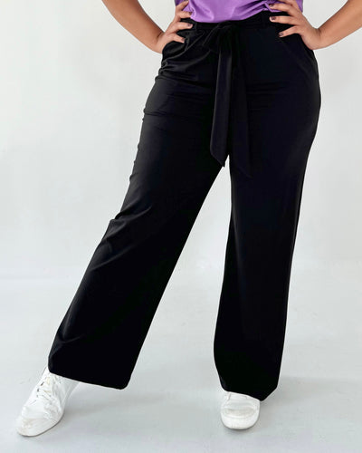 ZELLA high-waist pants in Black