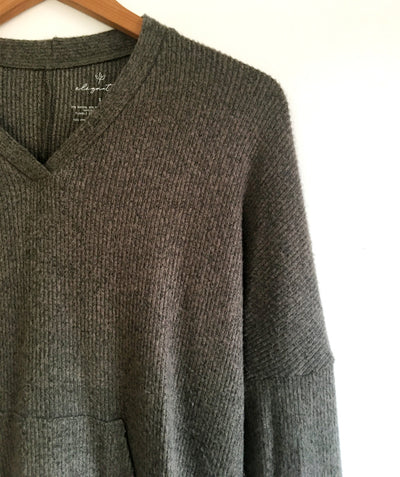CITY pocket pullover in Dark Sage<br/>(Less than perfect)