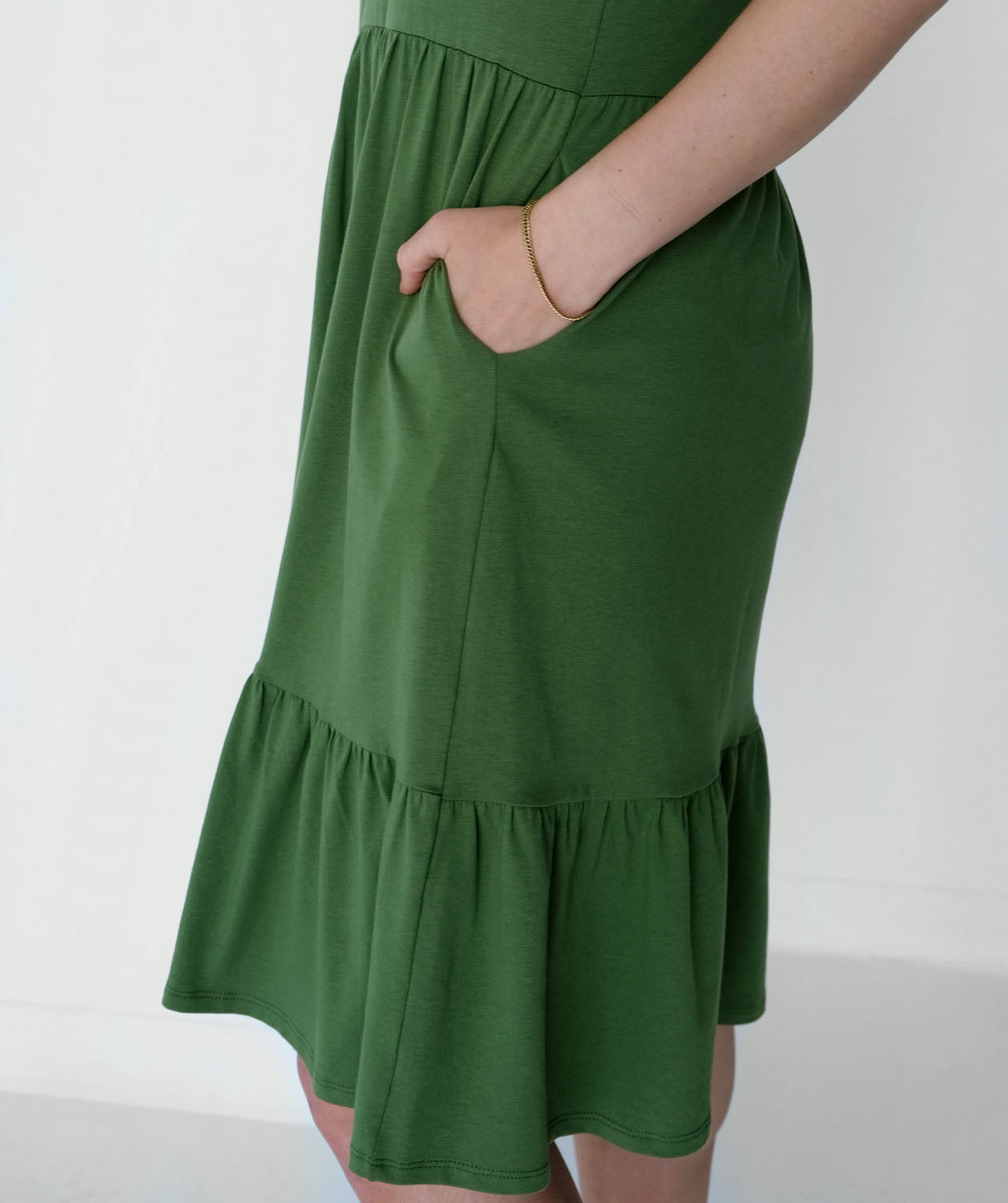 DAWN dress in Vineyard Green