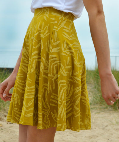 FIESTA palm print skirt in Golden Fern