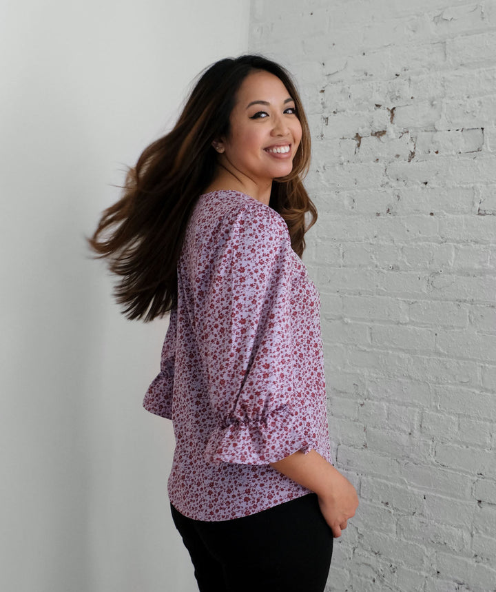 LIVIA printed top in Lavender/Red