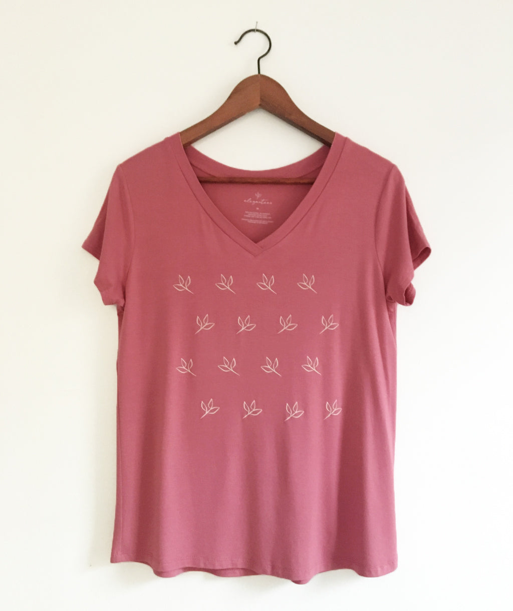 LOGO v-neck tee in Mauve Pink