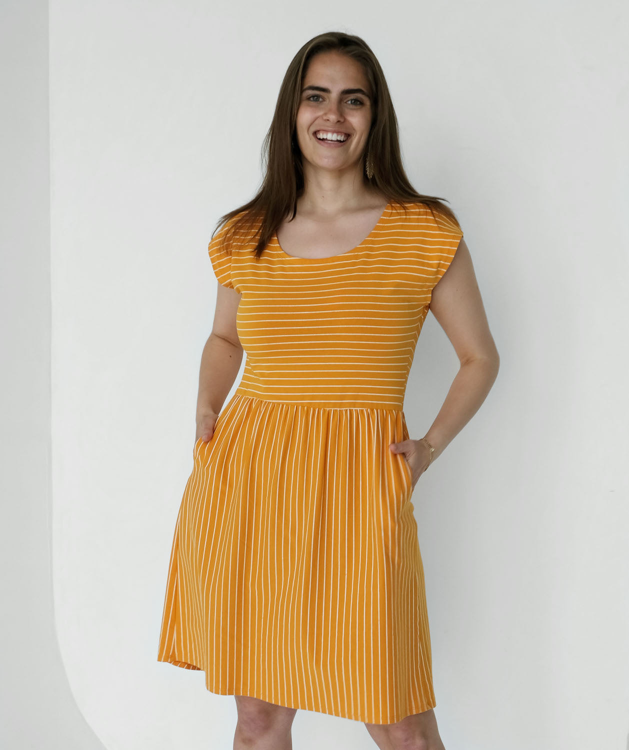 SUVI stripe dress in Sungold