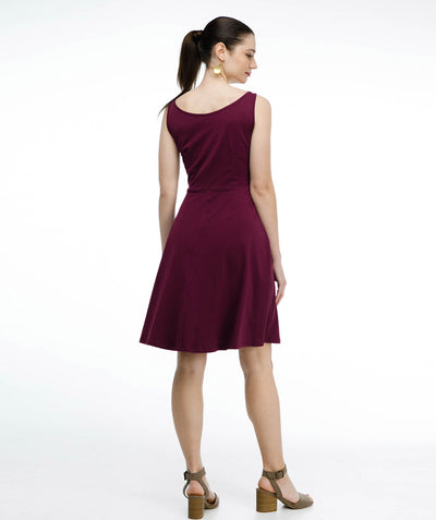 The NORA dress in Deep Currant