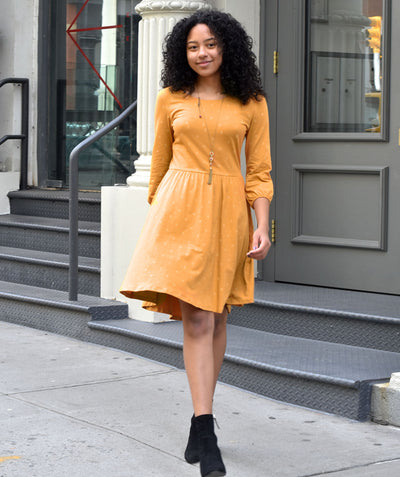 The AUTUMN dress in Mustard print