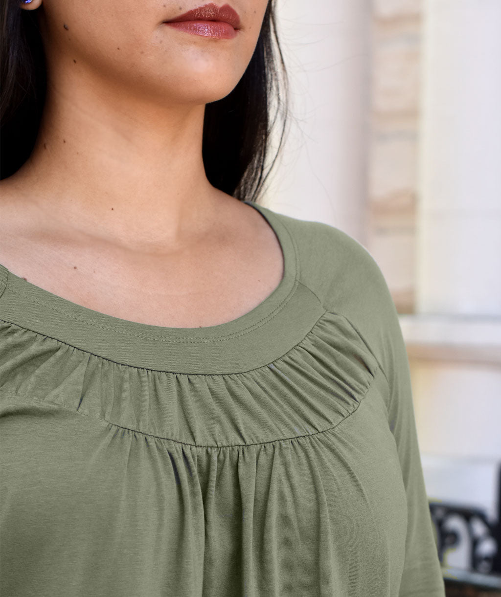 EMBER ruched tee in Olive