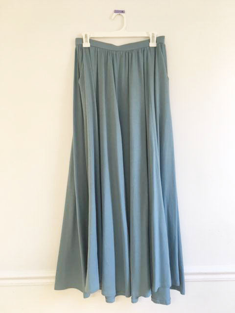 LEIGH maxi skirt in Smoke Blue