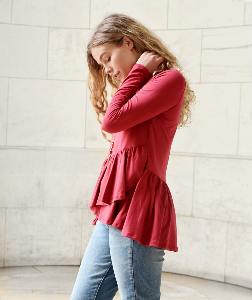 The WINTOUR top in Auburn Red