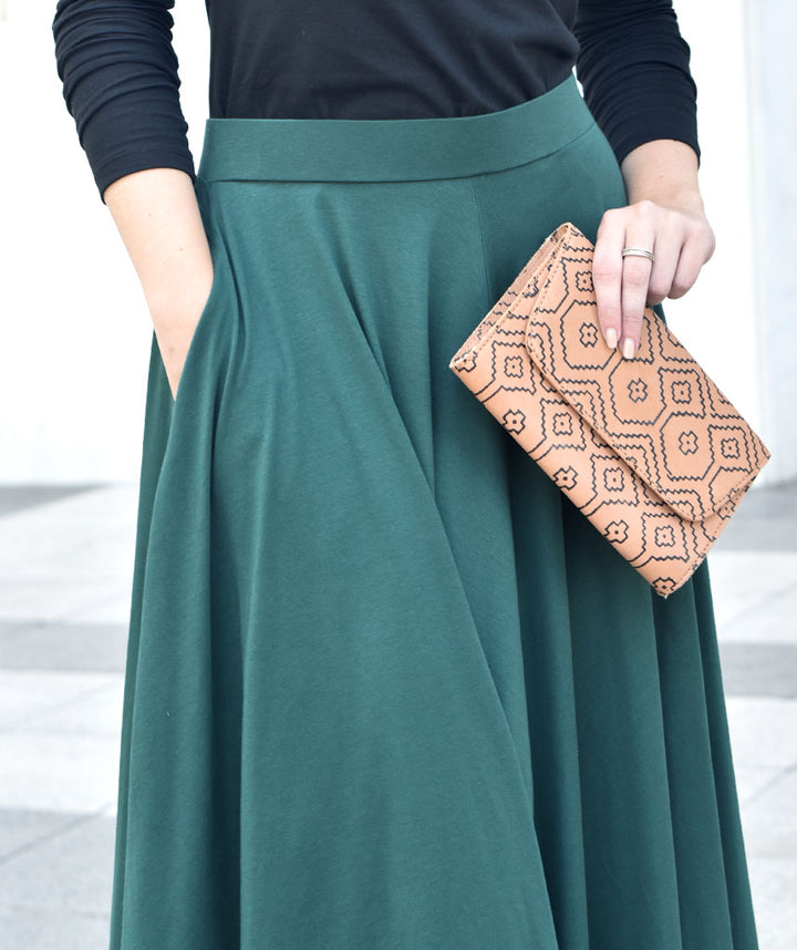The MALALA midi skirt in Pine